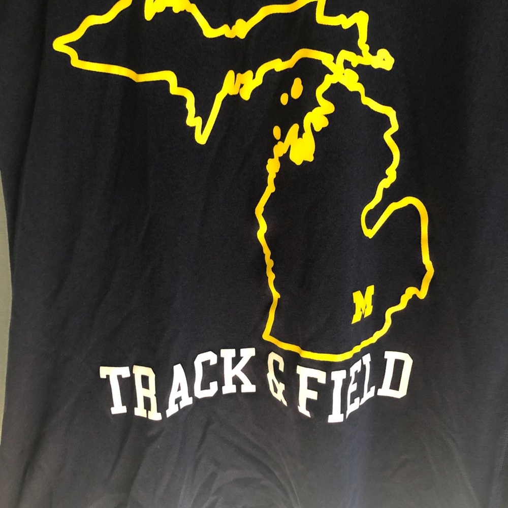 University of Michigan Team Issued State Tee - Picture 2 of 4